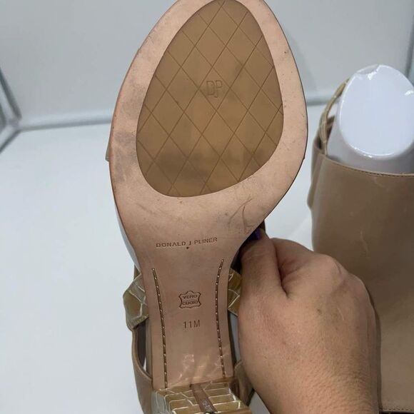 Donald J Pliner Katya in Leather and Croco Embossed - Picture 10 of 15